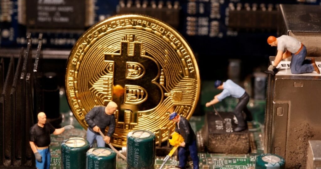 bitcoin mining farm investment